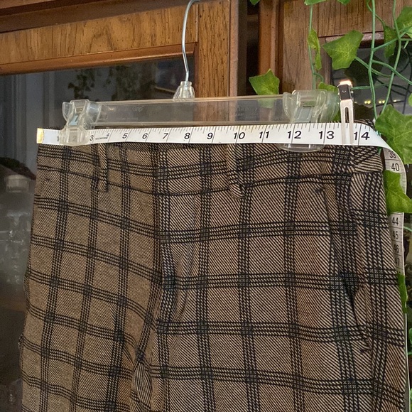 Plaid trousers - Picture 5 of 10